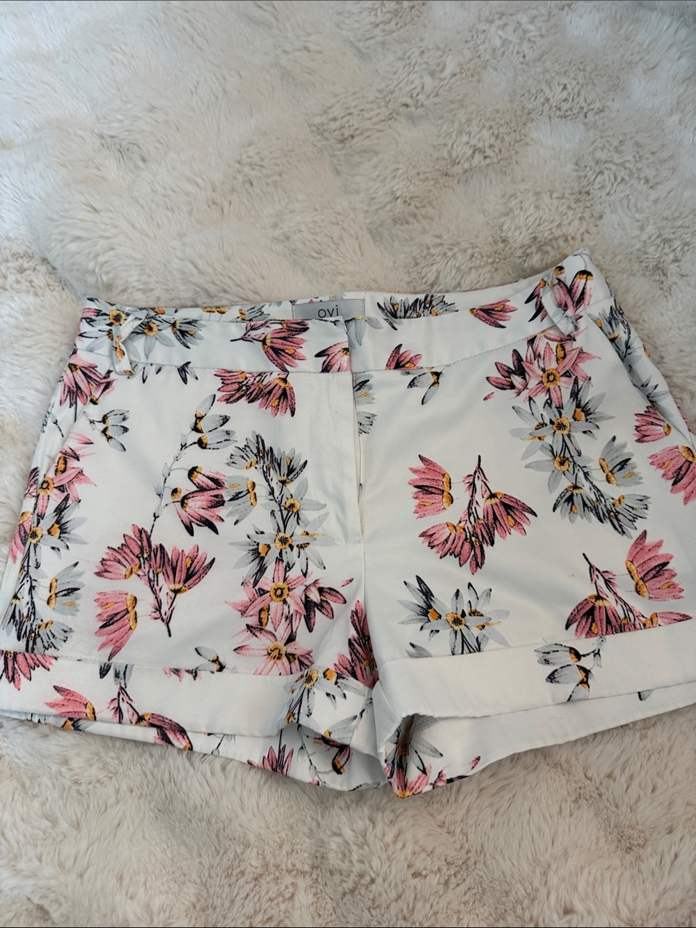 Ovi White Floral Print Women's Shorts with Pink & Yellow Blossoms
